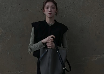 이성경 인스타그램 셀카