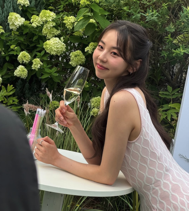 안소희 인스타그램 단독 사진