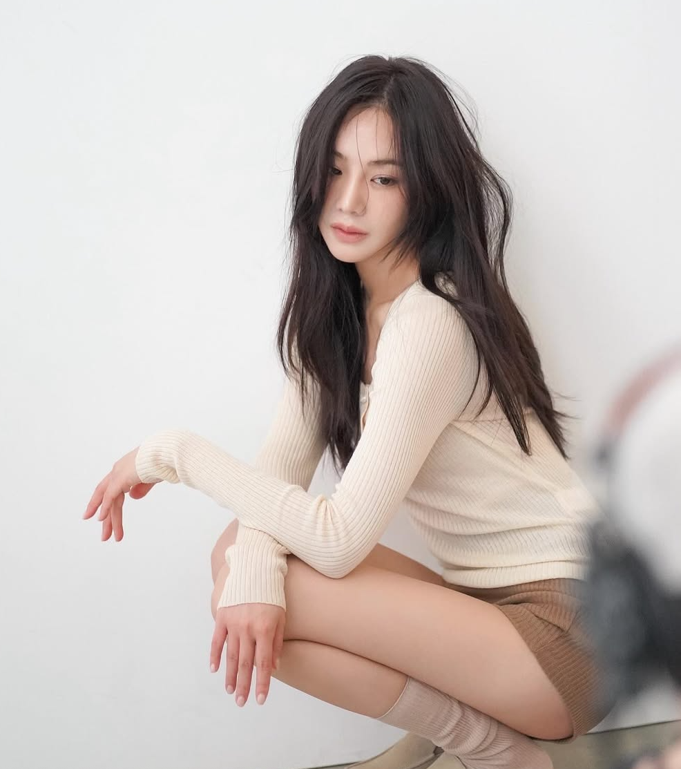 한지은 인스타 화보 촬영 사진