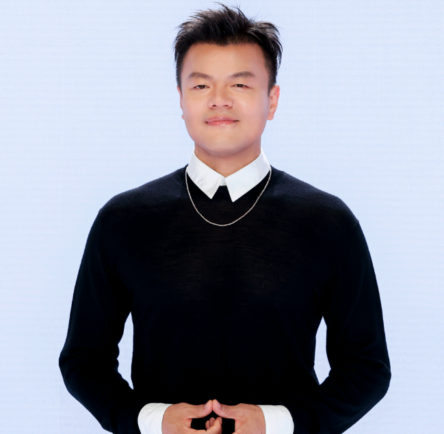 박진영 JYP 대표 프로필 사진 JYP 공식 홈페이지에 게시된 박진영 대표 프로필