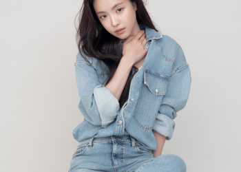 손나은 인스타그램 화보 촬영 현장 컷