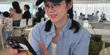 장나라가 인스타그램에 공개한 일상 셀카 속 동안 미모