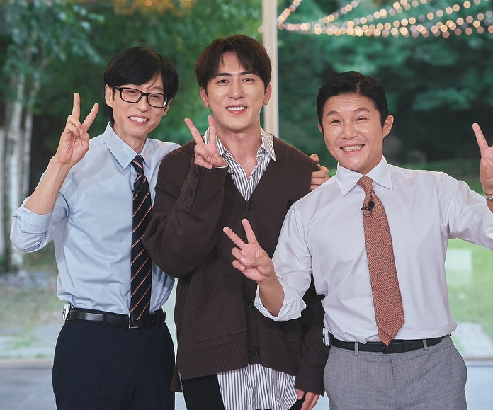 김원훈, 유퀴즈 출연으로 근황 공개 김원훈이 유 퀴즈 온 더 블럭에 출연해 유재석과 조세호와 함께 웃음을 나누고 있다