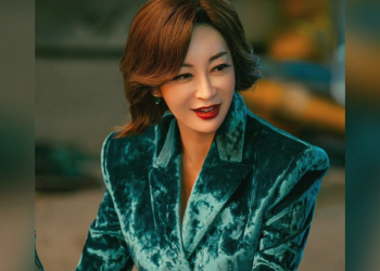 드라마 ‘태풍상사’에서 정차란 역을 연기한 배우 김혜은의 단독 장면