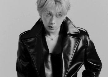 임시완 솔로 미니 앨범 콘셉트 흑백 크롭 이미지