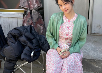 드라마 폭싹 속았수다에서 젊은 학씨 부인 역으로 촬영 중인 배우 채서안 비하인드 모습
