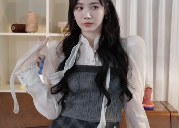 신년 인사와 함께 환승연애4 홍보에 나선 걸스데이 유라의 SNS 사진