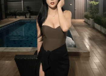 뱃살 논란 이후 SNS 사진으로 근황을 전한 가수 홍진영
