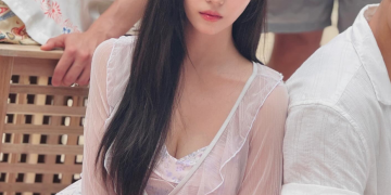 로맨틱아일랜드 스틸컷 속 이지연의 모습