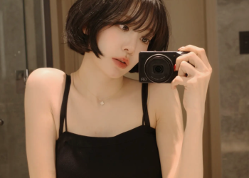 르세라핌 사쿠라가 SNS에 공개한 일상 셀카