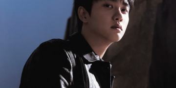 엑소 8집 자켓 앨범 속 도경수의 모습