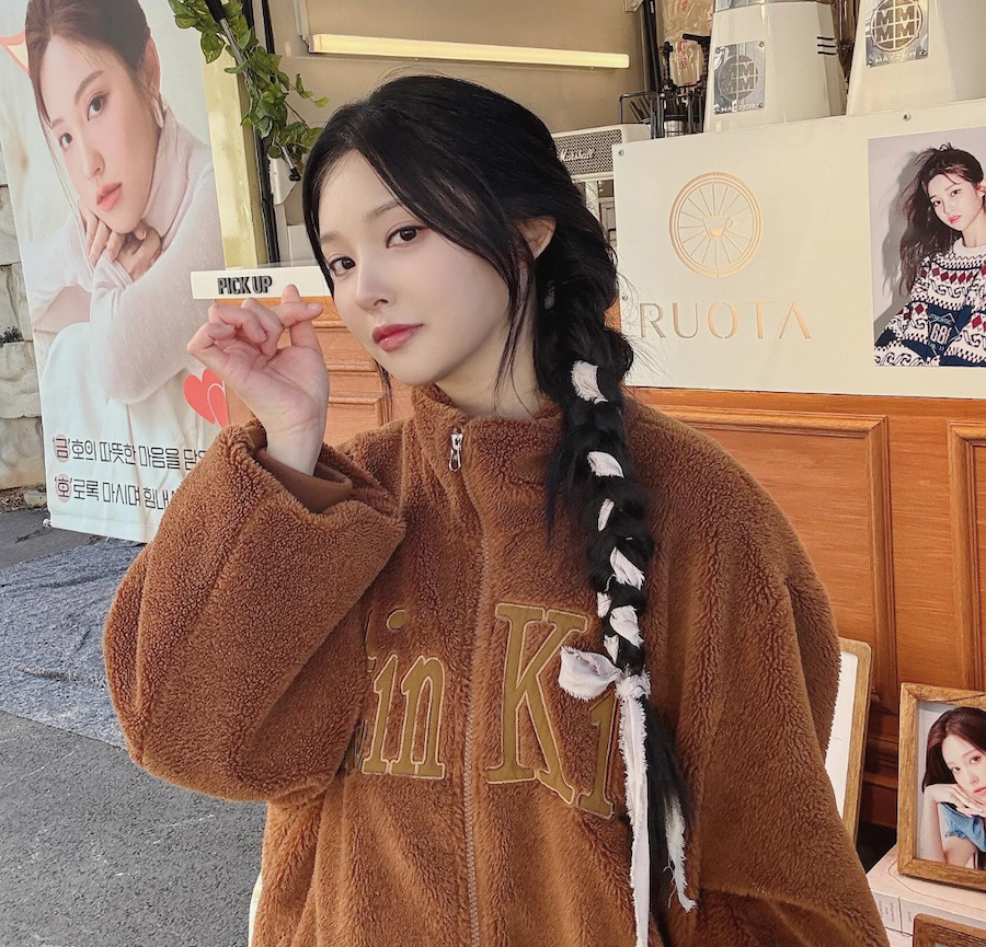 오늘부터 인간입니다만 촬영장 커피차 앞에 선 배우 이시우
