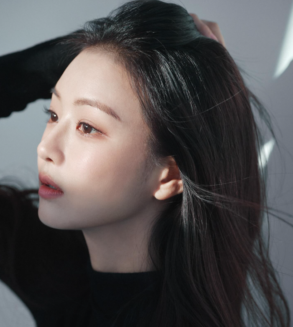 이세희 SNS에 공개된 과거 화보 촬영 당시 클로즈업 컷