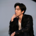 배우 김재욱 SOOP 화보 촬영 중인 모습