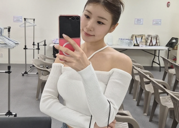 이소나 미스트롯4 첫방 대기실 셀카 모습