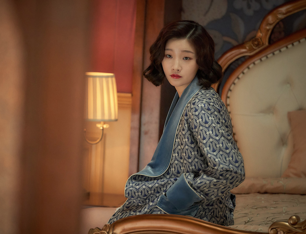 배우 박소담 영화 유령 스틸컷 장면