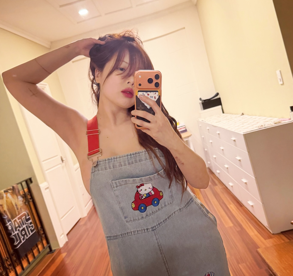 현아 근황 다이어트 셀카 SNS 공개 모습