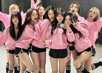 아이오아이 컴백 연습실 단체 모습