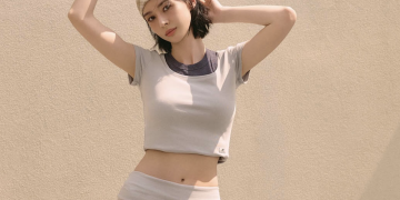 권나라 화보 다낭 촬영 컷에서 드러난 자연스러운 여름 스타일