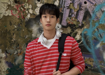 배우 이상준 일상 사진에서 자연스러운 모습