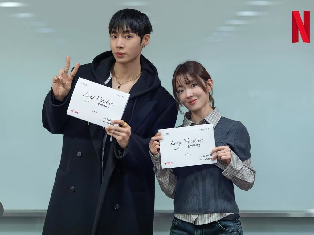 추영우 주연 롱 베케이션 대본 리딩 현장의 추영우와 이세영