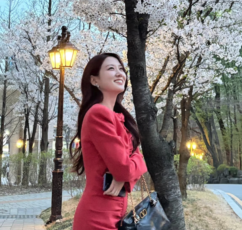 parkeunbin cherryblossom walk