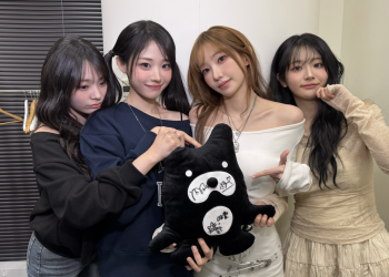 QWER 신곡 발표 전 무대 준비 모습 ROCKATION TALK PARTY 현장