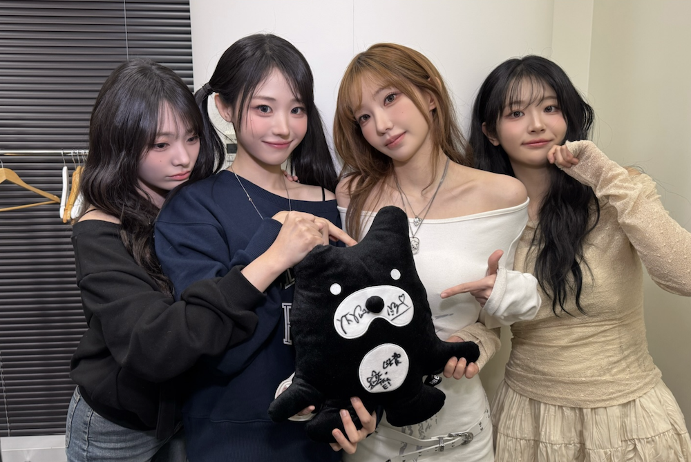 QWER 신곡 반응 심상치 않다 이번엔 진짜 달라졌다는 평가 쏟아진 이유 | 이슈모어 qwer rockation stage