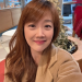 서민정 근황 뉴욕 카페에서 딸을 기다리며 찍은 일상 모습