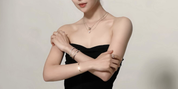 신슬기 근황 화보 촬영에 집중하는 배우 신슬기의 모습