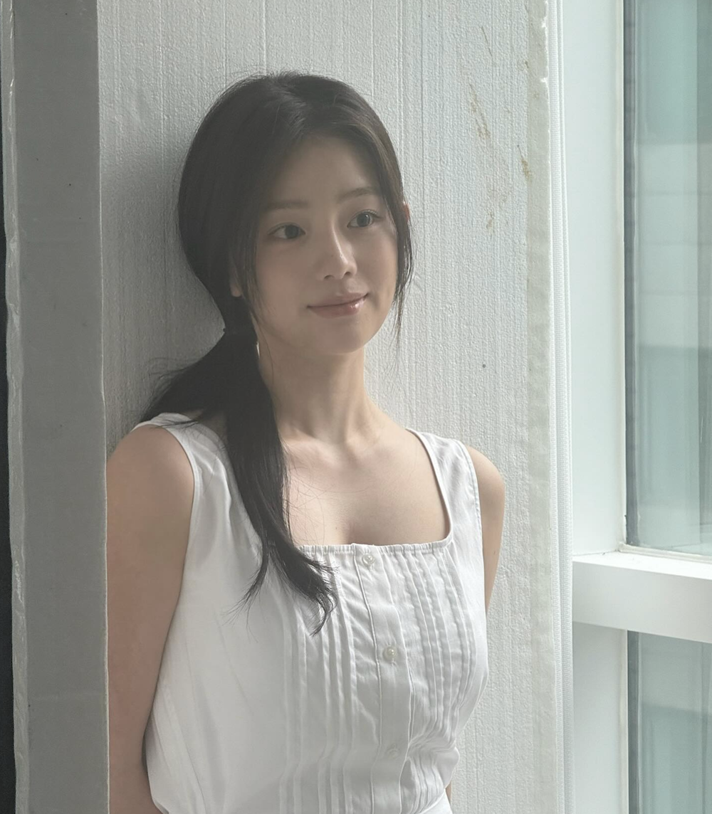 배우 채서안 자연스러운 분위기의 SNS 화보 사진