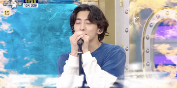 최정훈 라디오스타 무대에서 노래를 부르는 잔나비 최정훈 모습