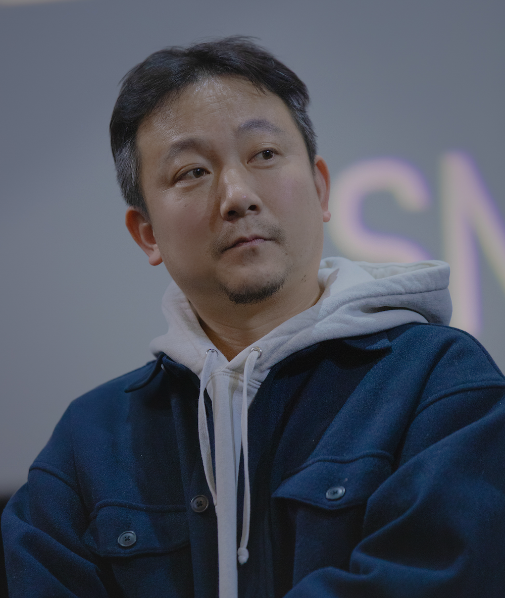 파묘 시사회에 참석한 장재현 감독 파묘 시사회 현장에서 포착된 장재현 감독의 모습