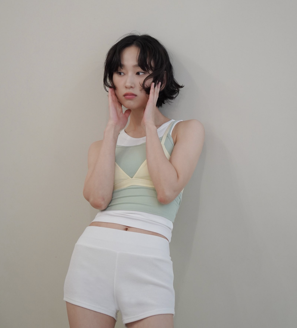 무빙2 류혜영 합류 확정 강풀 유니버스 판도 다시 흔들기 시작했다 | 이슈모어 무빙2 류혜영 합류 소식 이후 공개된 류혜영 화보 촬영 이미지