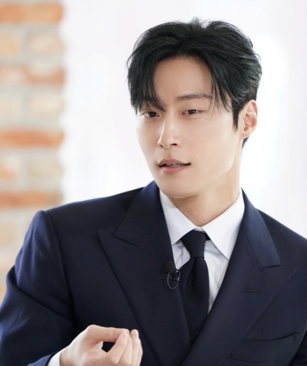 허남준 유퀴즈 출연으로 배우 성장 과정과 차세계 인기를 이야기하는 모습