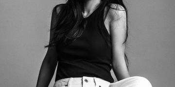 송하윤 명예훼손 관련 근황을 공개한 화보 이미지
