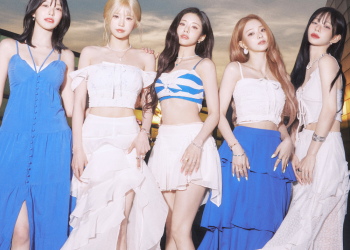 프로미스나인 여름 컴백 정규 2집 Glow ME 단체 이미지
