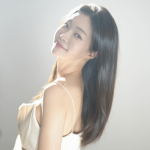 박지민 아나운서 뉴스 밖에서도 빛났다…단아한 미소로 전한 또 다른 매력