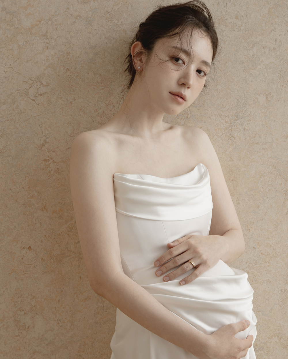 둘째 임신 중 배에 손을 올린 유혜주